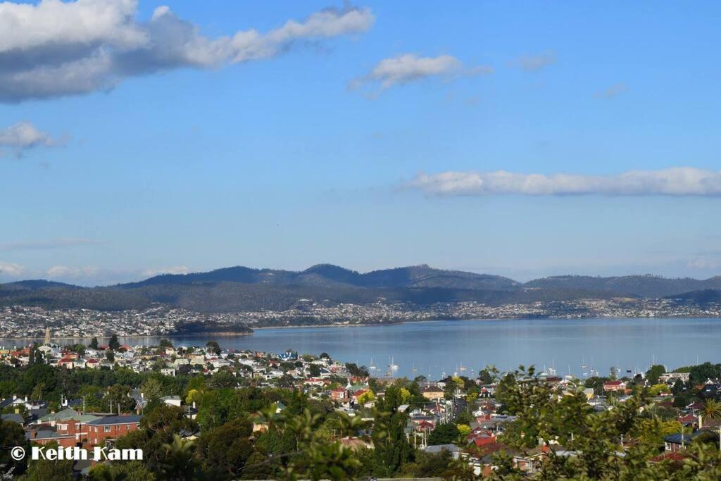 Lovely Brick Cottage With Amazing Water View Hobart Buitenkant foto